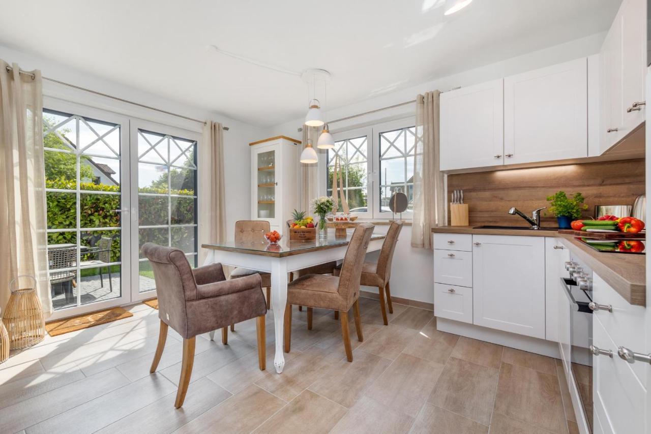 Haus Kuestenkind Zingst Esterno foto