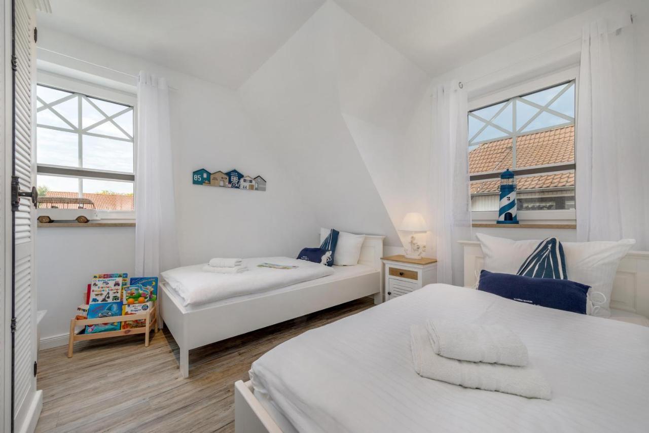 Haus Kuestenkind Zingst Esterno foto