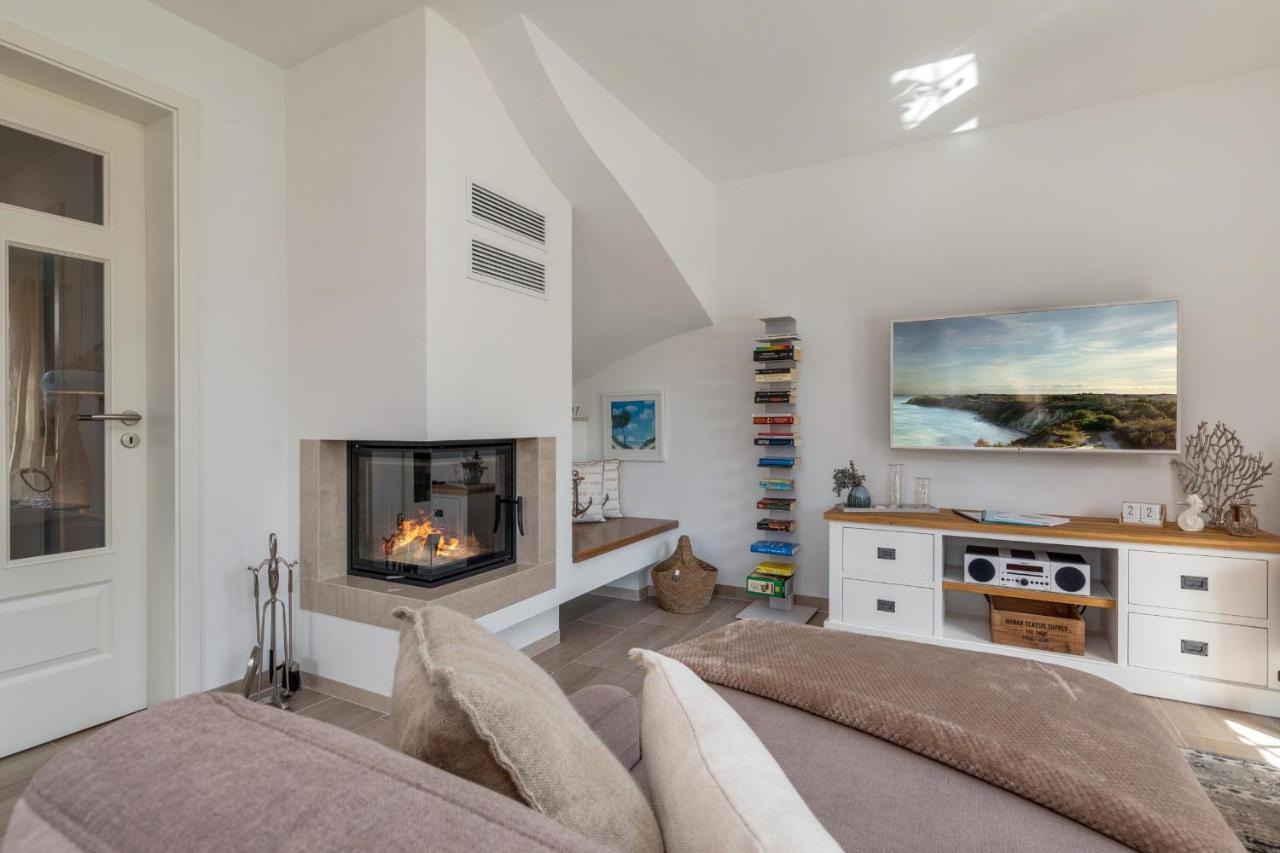 Haus Kuestenkind Zingst Esterno foto