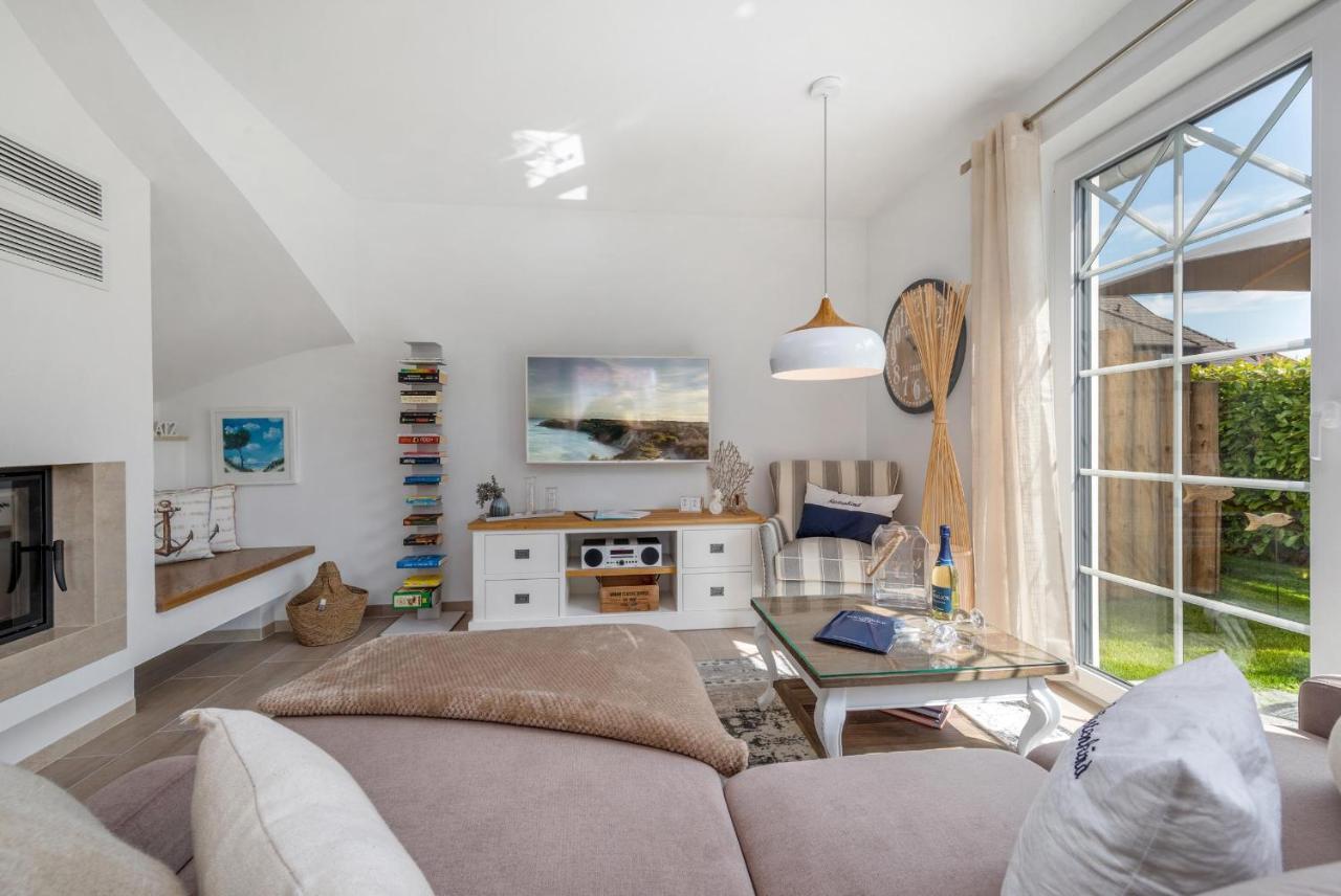 Haus Kuestenkind Zingst Esterno foto